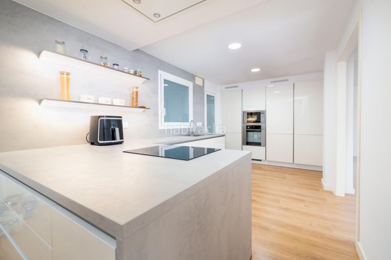 Foto 86801bd4-a43b-4f13-aa65-72fc51e2466f. Pis amb calefacció aparcament a Foners Palma de Mallorca