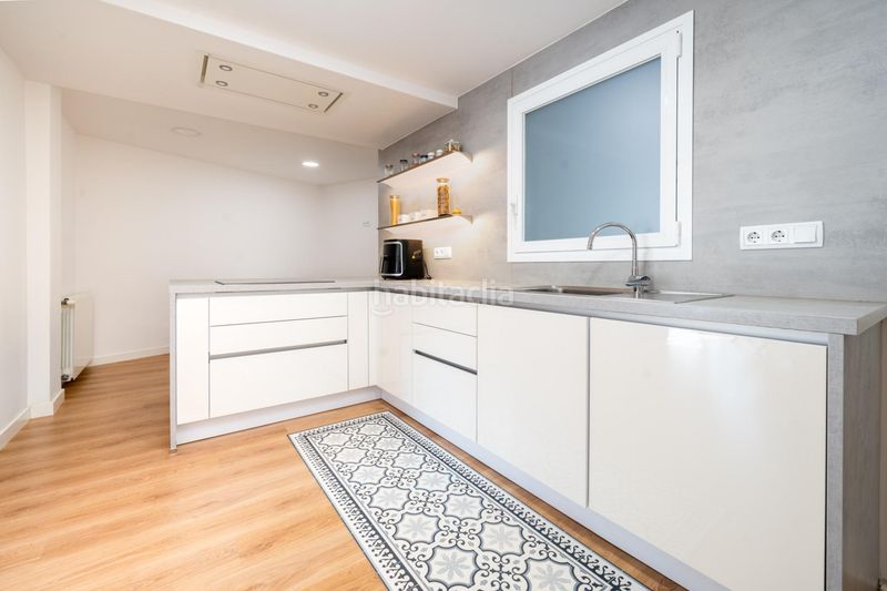 Foto f446c34a-9fa7-4af4-a204-e33136cdc038. Pis amb calefacció aparcament a Foners Palma de Mallorca