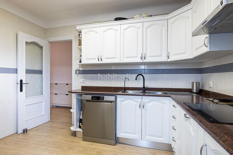 Foto f211522d-01cf-41db-b5ec-a40ab31b45c5. Pis amb aparcament a Sa Indioteria Urbà Palma de Mallorca