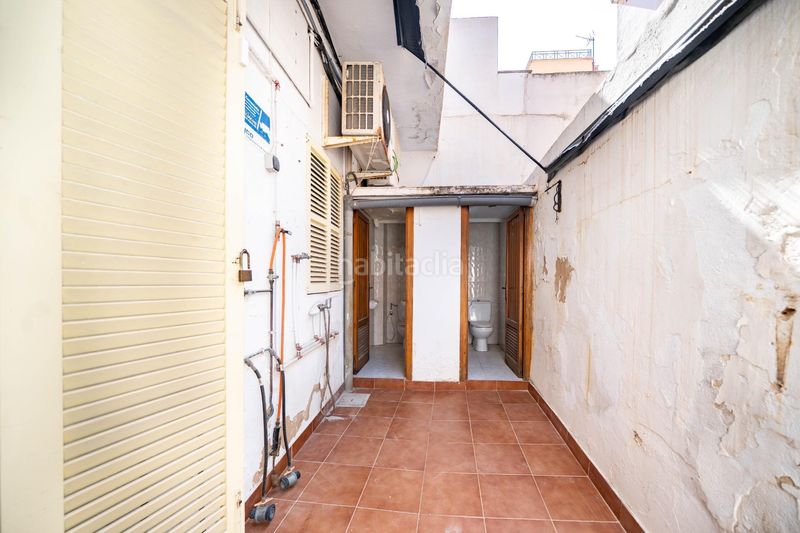 Foto 2f0f830b-e4f5-48f9-912d-6071e2ab1a99. Edificio exclusivo edificio con posibilidad de 3 viviendas a 50 metros del mar en portixol en Palma de Mallorca