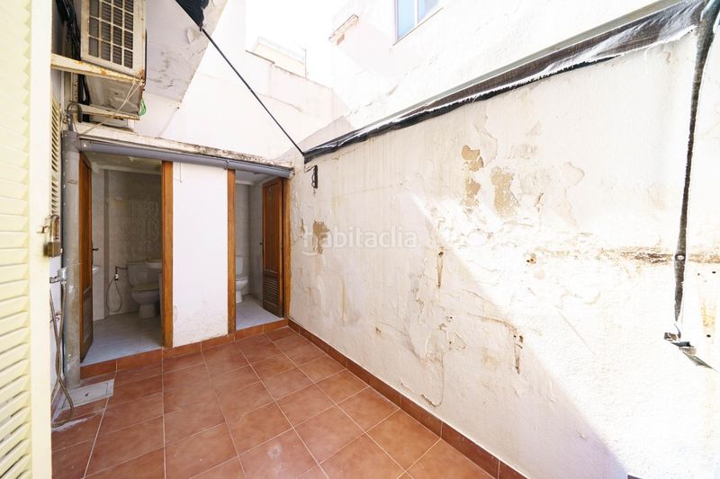 Foto f6a12659-8408-47a7-915b-b9f7876c59b3. Edificio exclusivo edificio con posibilidad de 3 viviendas a 50 metros del mar en portixol en Palma de Mallorca