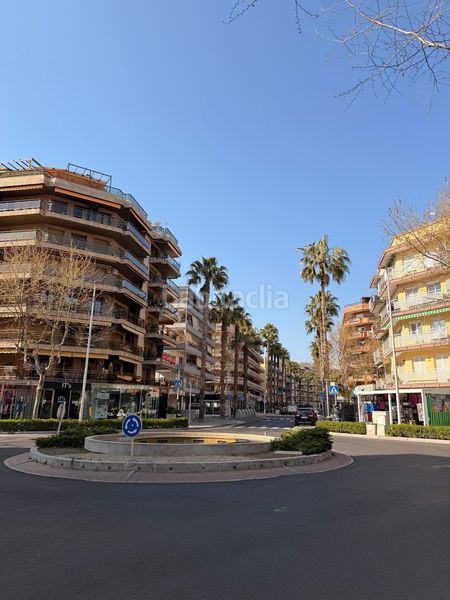 Foto 62459e30-33c5-4c0c-b76e-9c7bbbf80457. Apartament amb piscina a Centre Salou
