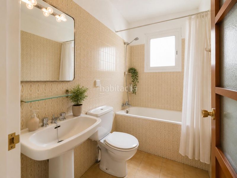 Foto da94f583-5dde-4eae-85be-26f778f05bf8. Apartamento luz, amplitud y vistas a la Sagrada Família en pleno eixample en Barcelona