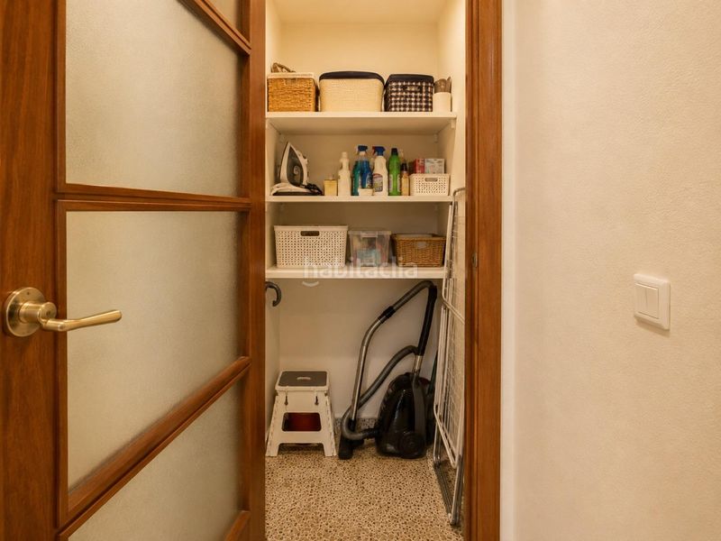 Foto e78fafe8-2642-43c7-96ad-5e3fec747eb7. Apartamento luz, amplitud y vistas a la Sagrada Família en pleno eixample en Barcelona
