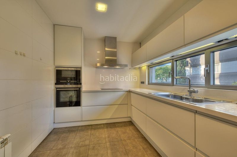 Foto 683543e0-b933-4107-b00e-531f9535e03c. Pis a Pedralbes Barcelona
