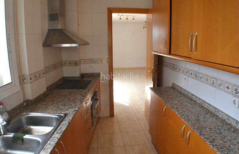 Foto 3624ad79-116c-428f-9348-e07ef335df56. Dúplex a carrer de lluís companys 78 a Centre Sant Pere de Ribes