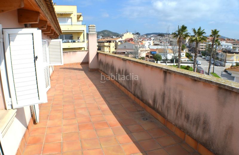 Foto 83d1b56d-7f51-4085-8f32-2e4fc5ac4c4c. Dúplex a carrer de lluís companys 78 a Centre Sant Pere de Ribes