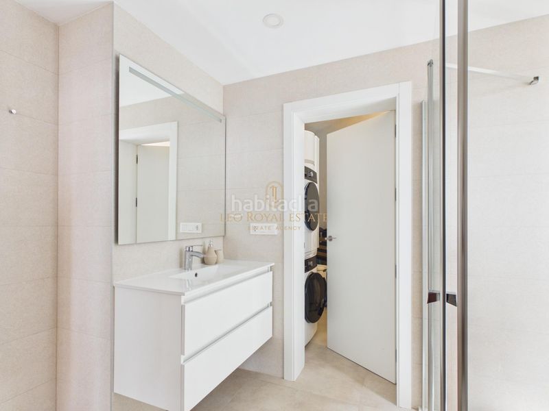 Foto 07b760da-9ad8-4c40-adb0-aa65311d34a5. Apartament amb aparcament piscina a Playa Poniente Benidorm
