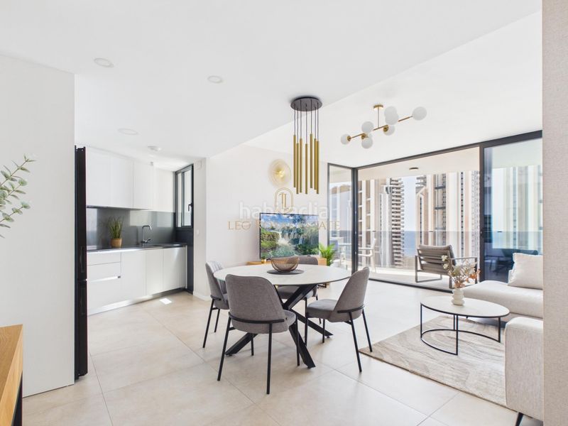 Foto 3d6ef440-cc5e-479e-b7b8-520e3d2bea7f. Apartament amb aparcament piscina a Playa Poniente Benidorm