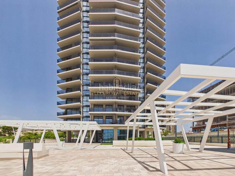 Foto 5d73390e-c3cf-46c2-9edb-5efc7668d39e. Apartament amb aparcament piscina a Playa Poniente Benidorm