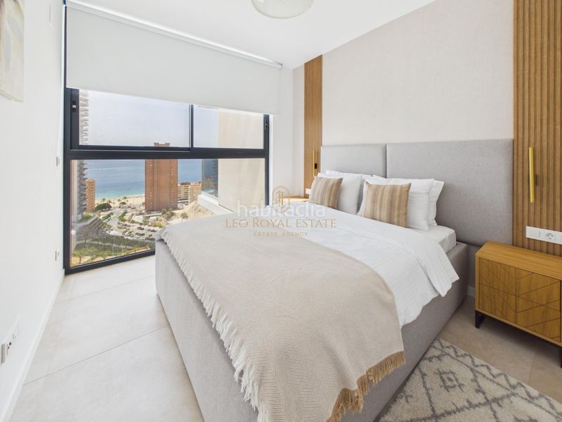 Foto 80156d7c-f80c-4d1e-8678-e07966823573. Apartament amb aparcament piscina a Playa Poniente Benidorm