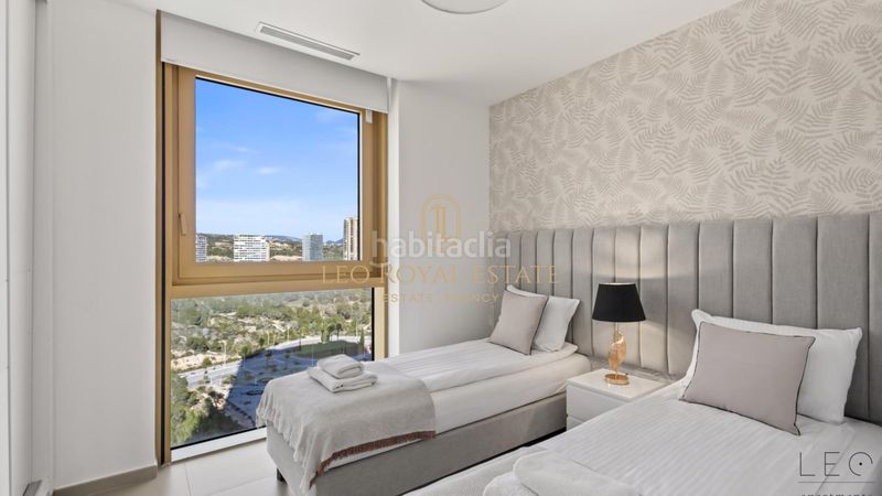 Foto 13d4ba79-b2c6-4e9b-86b6-b458212bd19f. Pis a avenida de mejico 7 a Playa Poniente Benidorm