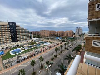 Appartement  Avenida avenida jardín. Piso en venta zona magic world