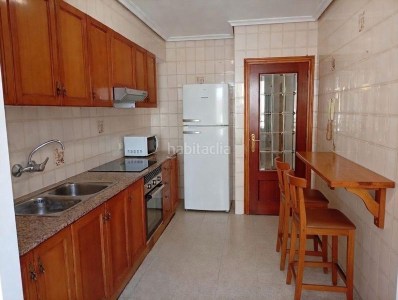 Foto 5b39cfb9-c1d5-4f56-800c-165a284a0529. Pis a Centro Almazora / Almassora