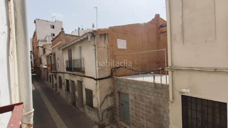 Foto dbb063a5-be52-4a14-86a6-933c5f0625fd. Casa adossada a Llombai Burriana