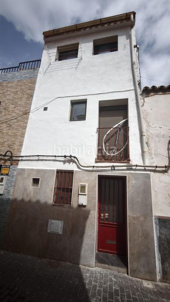 Foto f6ad361f-23e6-466d-b9dd-22a754d93f32. Casa adossada a Llombai Burriana