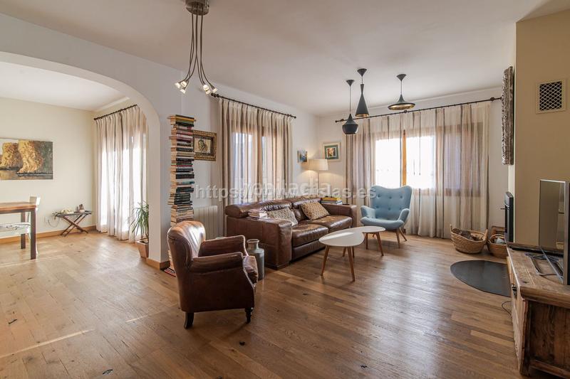 Foto 058a8753-3f4e-48df-ba51-3bd402e07e61. Haus mit heizung pool in Esporles