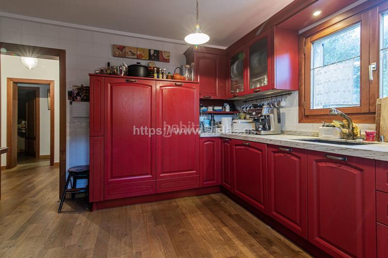 Foto 8df4fcb4-8fd3-4ced-919e-596f2b1099e2. Haus mit heizung pool in Esporles