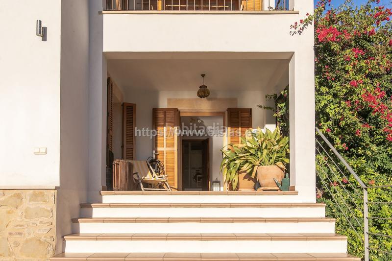 Foto c6f4453a-acc7-418e-bb54-6bf8ecf852df. Haus mit heizung pool in Esporles