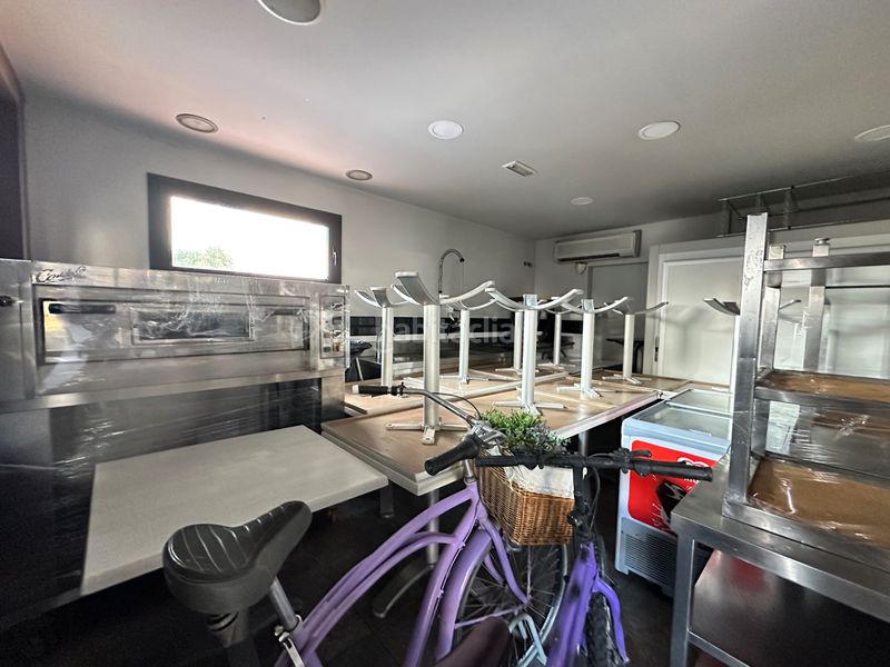 Foto 4c1186dd-fa01-43e2-ad54-593a028f42ed. Local comercial restaurante emblemático en venta en l’ – negocio llave en mano con alto rendimiento en Estartit