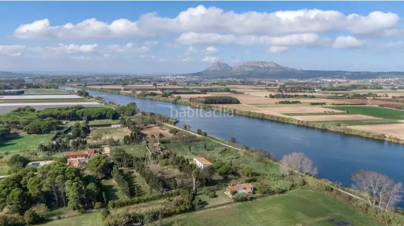 Foto c5d406b8-ba82-44e9-b176-31be19c2f23d. Local comercial en carretera de la gola 160 hotel–restaurante en venta en entorno natural único – gola del ter en Estartit