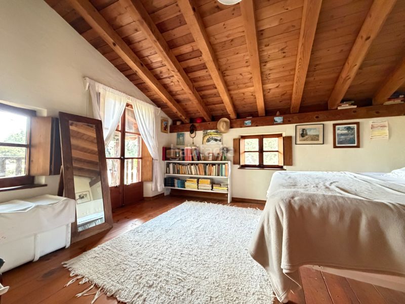 Foto a0eebdef-c659-496c-bd30-6d4acc4392c9. Xalet amb xemeneia aparcament a Parlavà