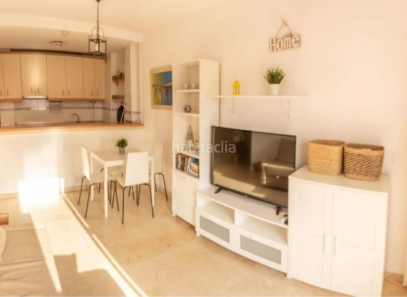 Foto 7f24a493-6b9a-41ec-8564-6a59e6ff34f0. Rent apartment with parking in Torreguadiaro-San Diego Sotogrande