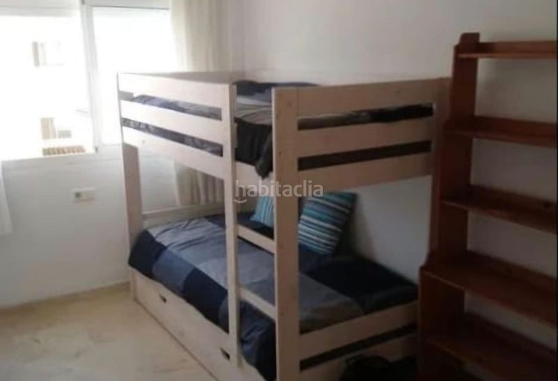 Foto ec092c43-103e-473c-a989-54d6b8192e46. Rent apartment with parking in Torreguadiaro-San Diego Sotogrande