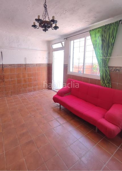 Foto 88cee624-c64c-4cf0-a9d5-539f4142b971. Casa adossada amb aparcament piscina a San García Algeciras