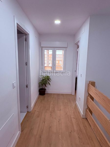 Foto 83f43f60-a0c5-4d97-8a6b-1bbdc950fe7b. Casa adossada amb aparcament a Yuncos