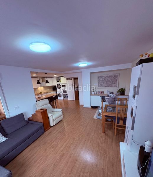 Foto c4df076d-f9f8-42d8-9be3-ca8463f2b757. Casa adossada amb aparcament a Yuncos