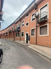 Miete Etagenwohnung in Calle procesiones 12. Piso en muy buenas condiciones para pareja o una persona sola