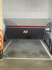 Affitto Posto auto in Calle calvo sotelo 23. Alquiler plaza de garaje para coche mediano