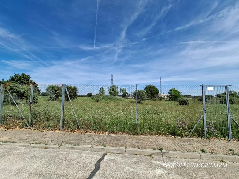 Foto 29077a38-4551-4978-9db0-c6b2808f06af. Terreno residencial en Casar (El)