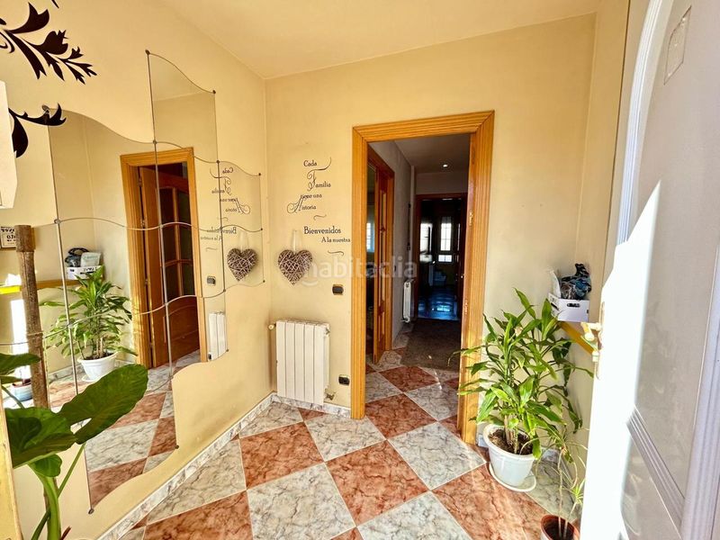 Foto a6f2acc5-3a9b-4567-94f5-d38e2f391871. Maison avec chauffage parking dans Casar (El)
