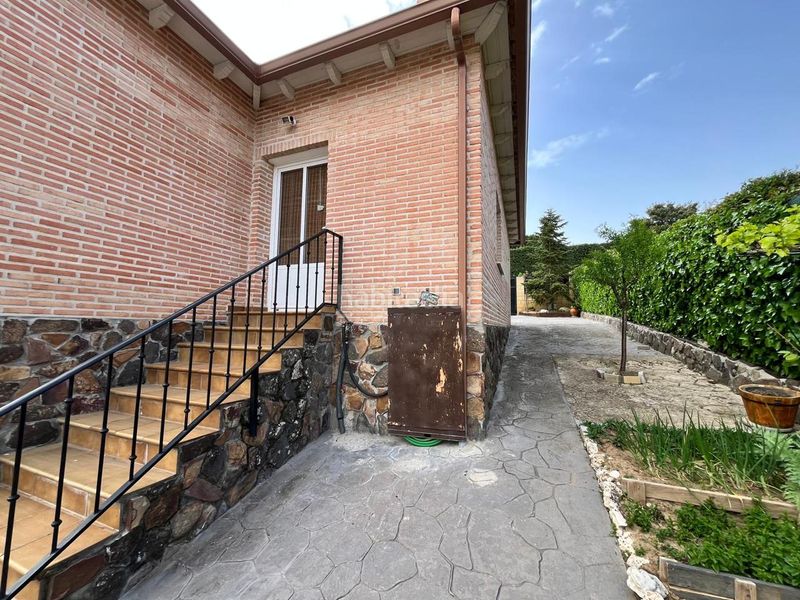 Foto d785edfa-638c-40a1-bd4e-6f22940ee3b3. Casa amb calefacció aparcament piscina a Galápagos