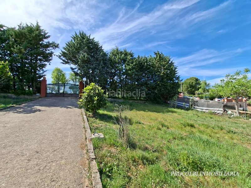 Foto 04c7d93d-05b2-40be-ba1f-fb098c35b501. Casa amb aparcament a Uceda