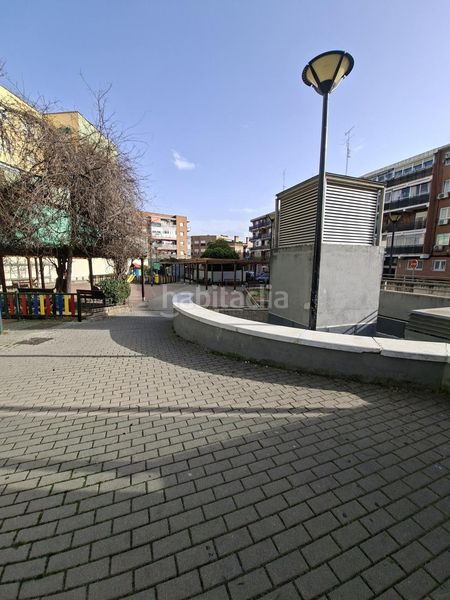 Foto 58e2e0fc-3b3f-4d1a-b5c0-860521b3bffc. Parking coche en Centro Alcobendas