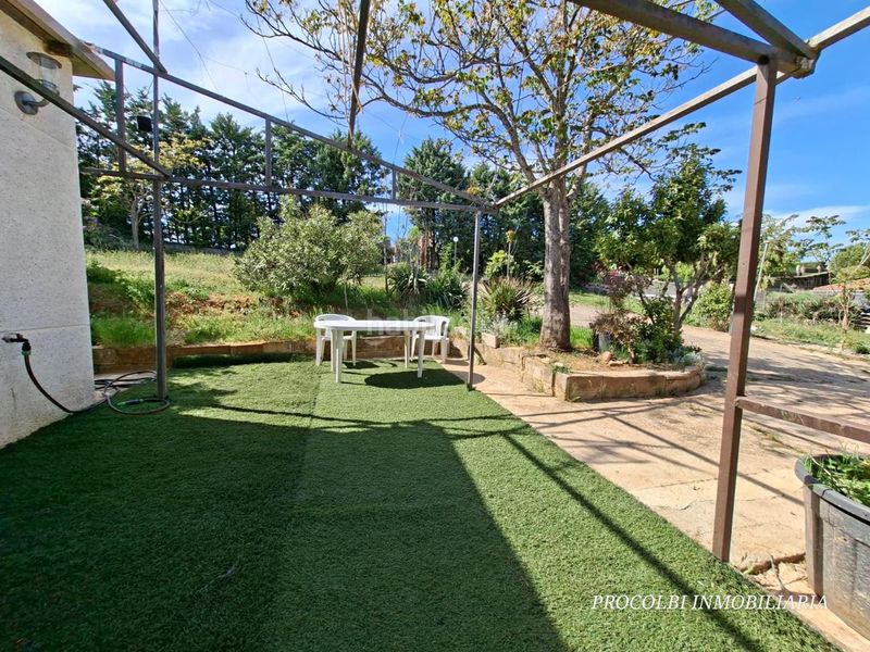 Foto 5fd3bd98-04f9-4197-840c-fdbffd13e1f9. Casa amb aparcament a Uceda