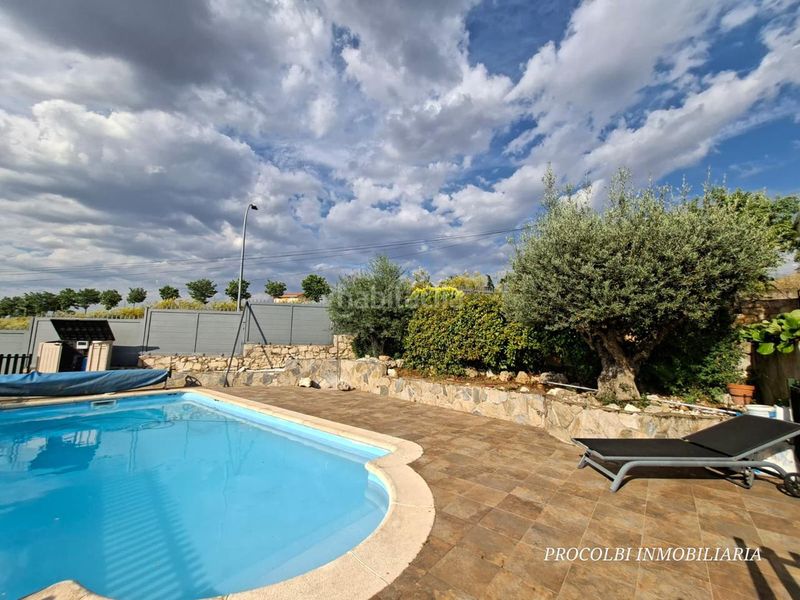 Foto bccac95e-e85c-4fa5-9c97-2d237af85fc8. Casa amb calefacció aparcament piscina a Casar (El)