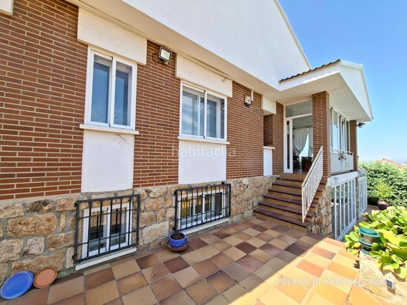 Foto fe17b68e-7bca-40a8-af08-a818332fb622. Casa amb calefacció aparcament piscina a Casar (El)