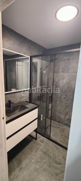 Foto 3d1022ea-c60a-4bb6-8ec9-d3d9d55ed47d. Apartament amb aparcament a Casar (El)