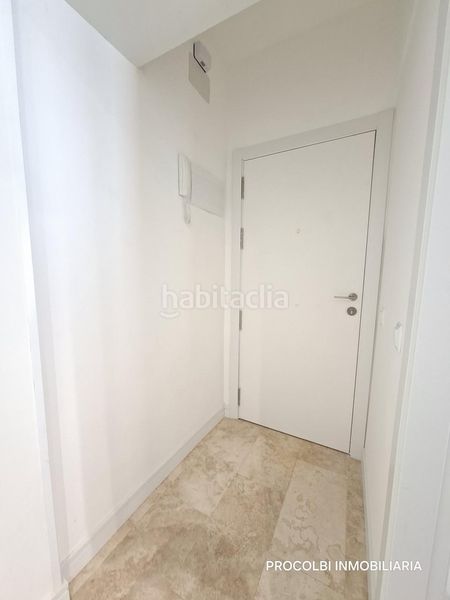 Foto 80b276e5-ad03-4152-9657-9879c4135bbd. Planta baixa a Castillejos-Cuzco Madrid