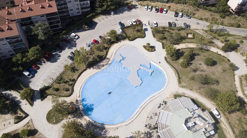 Foto 008d9784-bfc4-4ac4-b5c7-4320a2b2abde. Pis amb calefacció aparcament piscina a Algete centro Algete