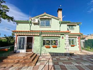 Casa  Castillo salobre�a