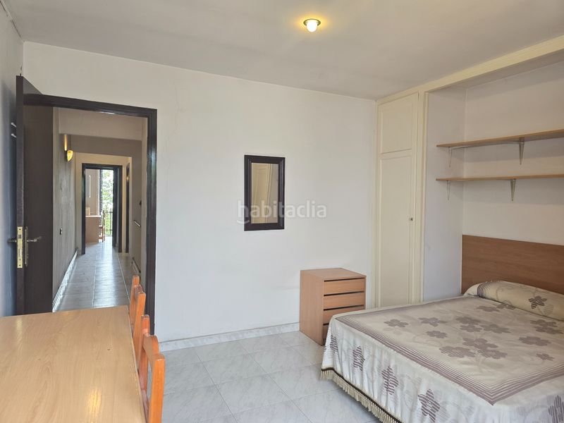 Foto ad69e65b-c68a-4a86-a237-ffc3775e7c2c. Casa adossada amb calefacció a Centre Sabadell