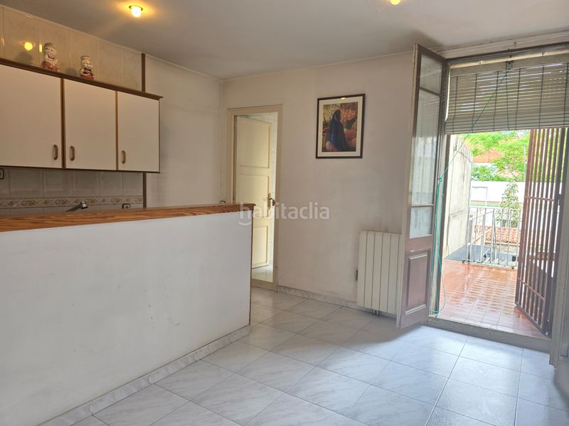 Foto ec557797-d8b2-49e2-a002-a7a41f756868. Casa adossada amb calefacció a Centre Sabadell
