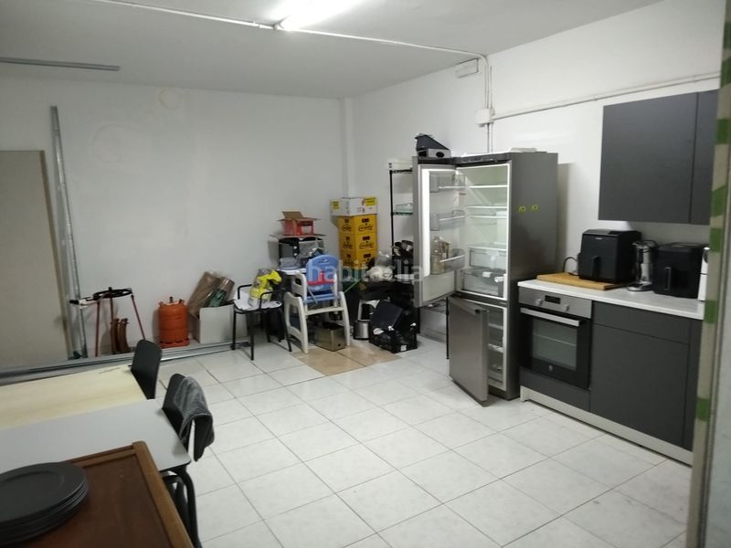 Foto ad8cf89c-09e3-4816-88aa-e07609877a17. Trapasso locale commerciale in plaça de la vila 6 in Lliçà de Vall