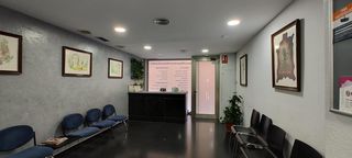 Miete Büro in Avinguda sant esteve 49. Gran oportunidad...!!