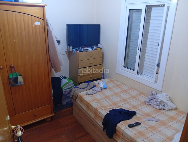 Foto 8dd88960-4313-49fc-82f0-a7cd53ebd6b2. Piso en carretera de caldes 40 gran oportunidad...!! en Granollers